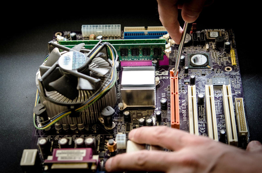 Bit & Bytes - Wartungs- und Reparaturservice